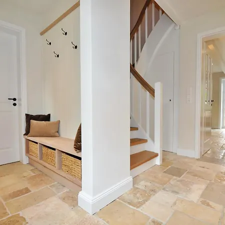 Holiday home Doppelhaushaelfte Spo-stern Bohl
