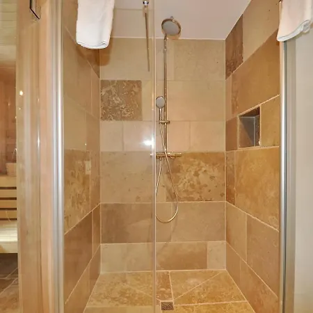 Doppelhaushaelfte Spo-stern Böhl