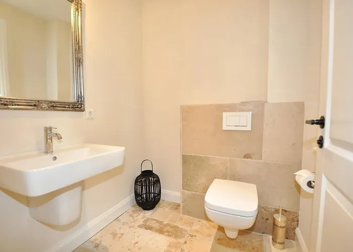 Doppelhaushaelfte Spo-stern Casa de Férias