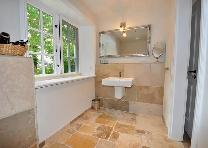 Casa de Férias Doppelhaushaelfte Spo-stern