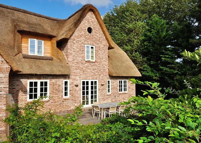 Doppelhaushaelfte Spo-stern Casa de Férias *